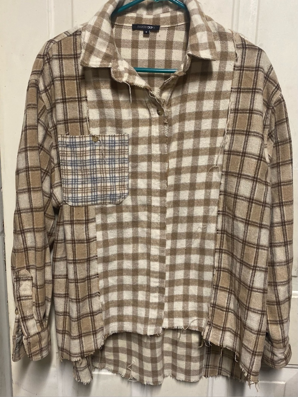 Papermoon Plaid Flannel Shirt Women’s Small Distressed Raw Hem Oversized